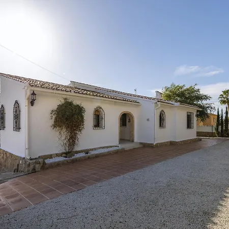 Casa Banyan