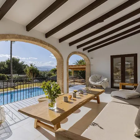 Casa Banyan