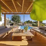 Casa Banyan