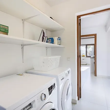 Casa Banyan Montgo