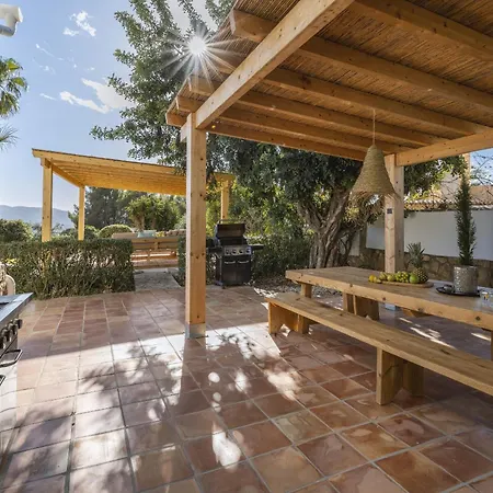 Casa Banyan Montgo